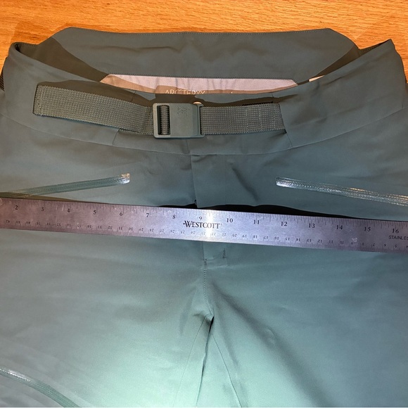 Arc'teryx Sentinel Pant Women's -Size 4 - Picture 13 of 13